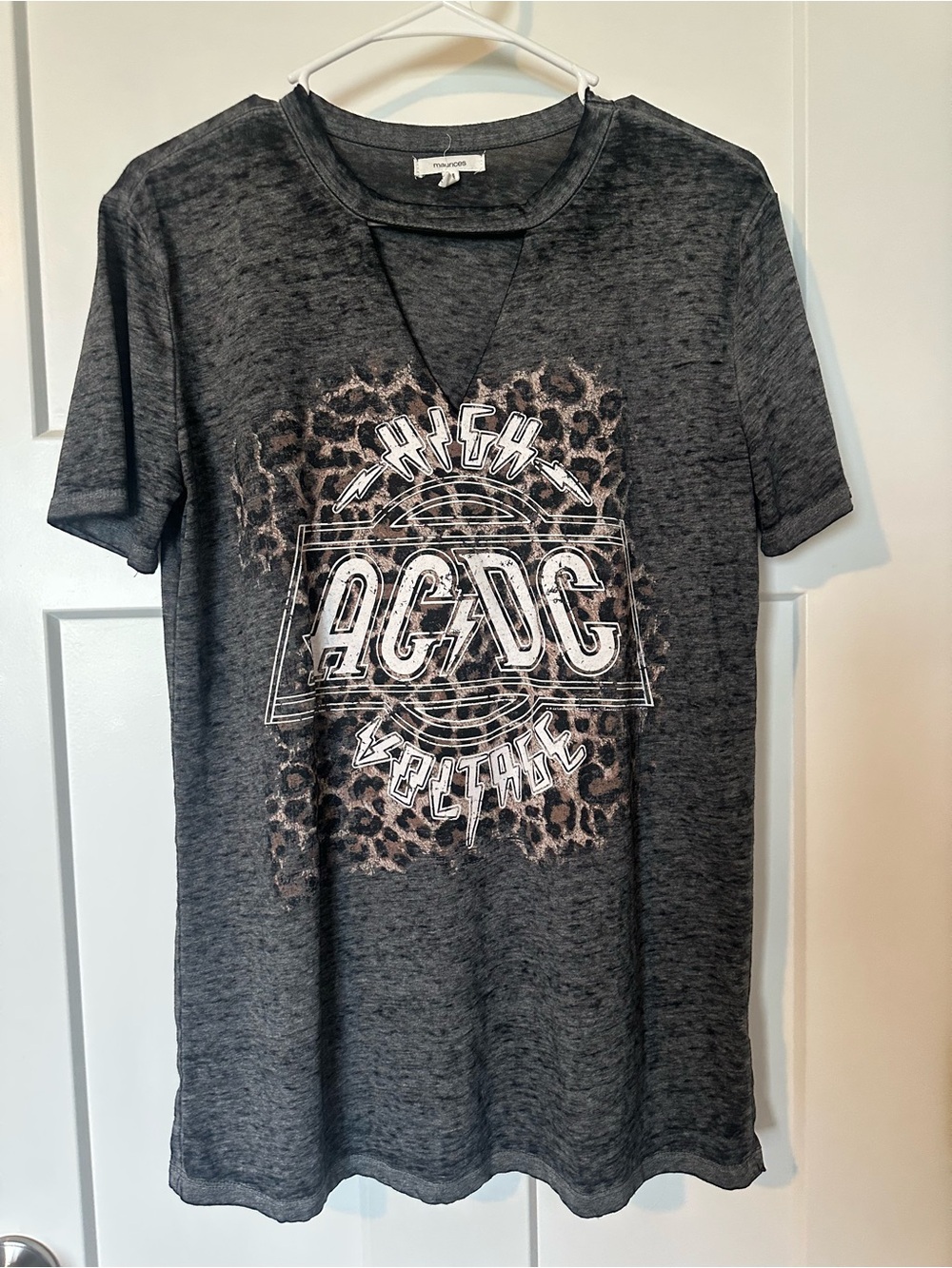 Maurices Charcoal Gray AC/DC Graphic Short Sleeve Tee